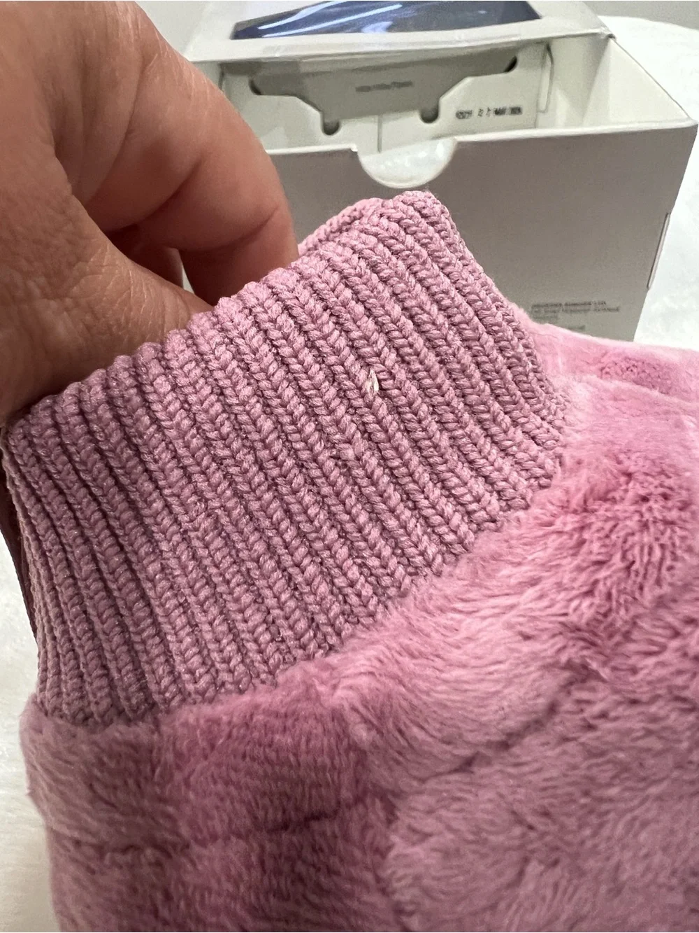 UGG Men’s Plush Casual Socks - Dusty Rose